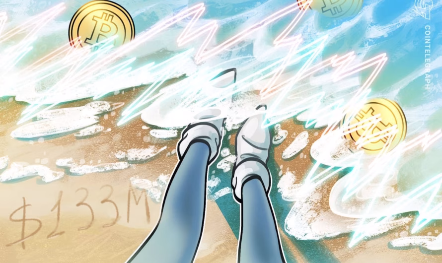 Bitcoin ETFs Extend Losses as Solana Funds Keep Ground